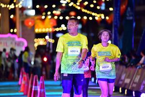 BIB: 60016, 50231
                            <button type="button" onclick="openModal(21803584)" class="btn btn-primary btn-sm float-right btn-popup" data-toggle="modal" data-target=".modal-high-quality">
                        <i class="fas fa-shopping-cart"></i> Add to Cart
                    </button>
                                            <button type="button" onclick="isThisMe(21803584, true)" class="btn btn-success btn-sm float-right btn-popup btn-isme hidden" data-toggle="tooltip" data-placement="bottom" title="นี่คือรูปของคุณใช่ไหม คลิกที่นี่เพื่อเอาเข้าอัลบั้ม">
                        <i class="fas fa-plus"></i> Add to album
                    </button>
                    <button type="button" onclick="isThisMe(21803584, false)" class="btn btn-warning btn-sm float-right btn-popup btn-isnotme hidden">
                        <i class="fas fa-ban"></i> Remove from album
                    </button>